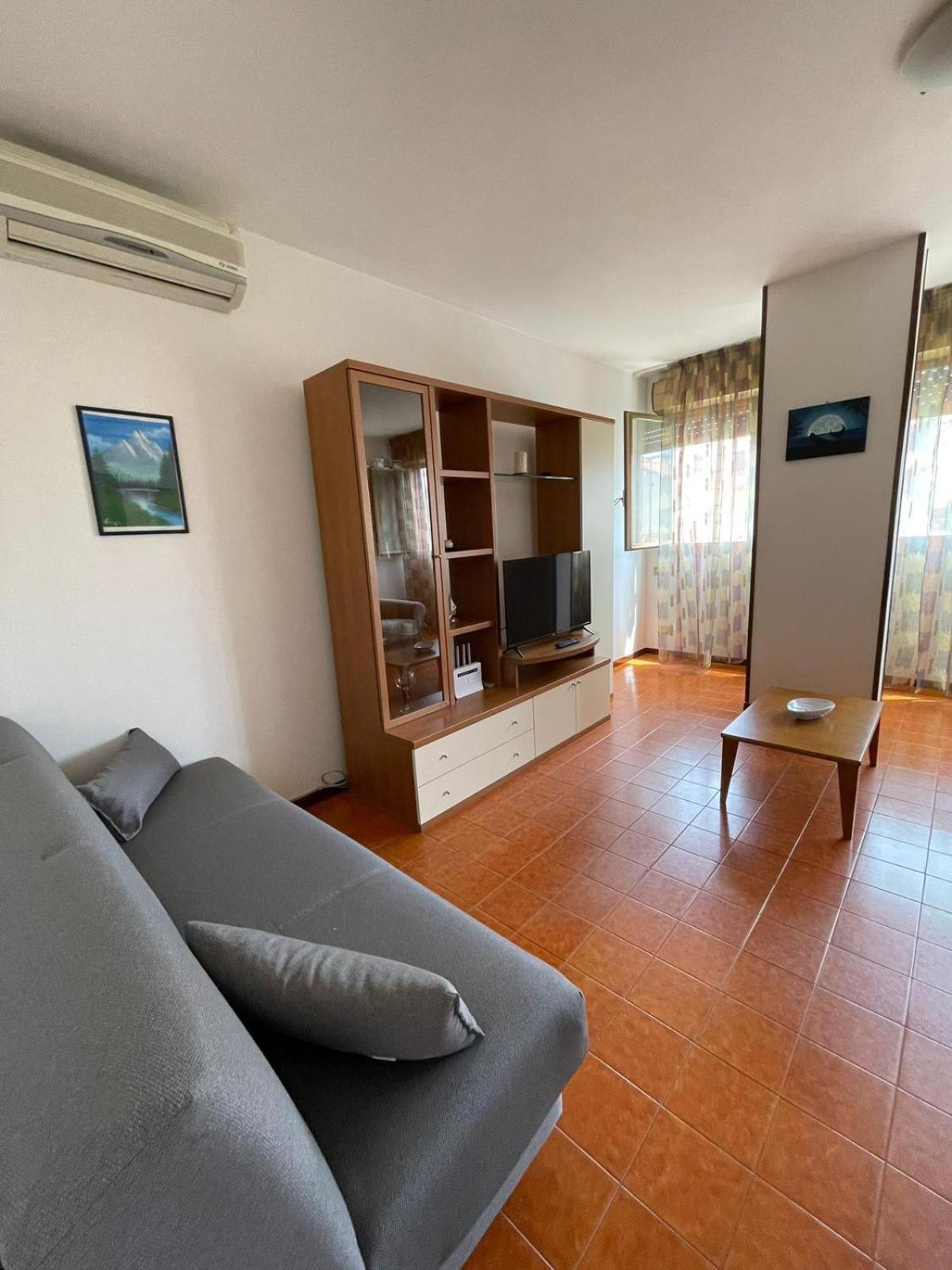 Appartamento Olbia Centro Luaran gambar