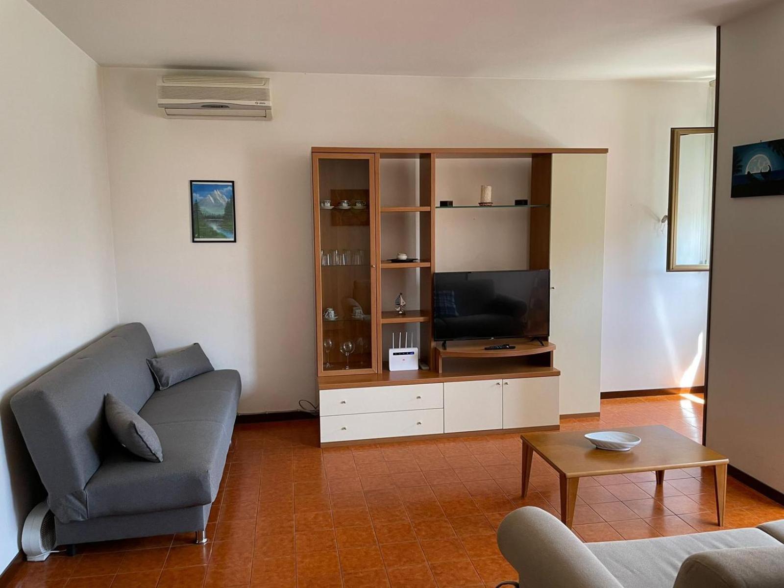 Appartamento Olbia Centro Luaran gambar