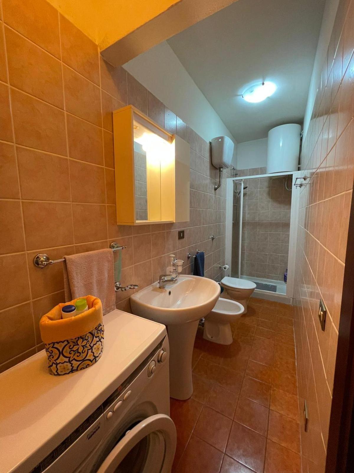 Appartamento Olbia Centro Luaran gambar
